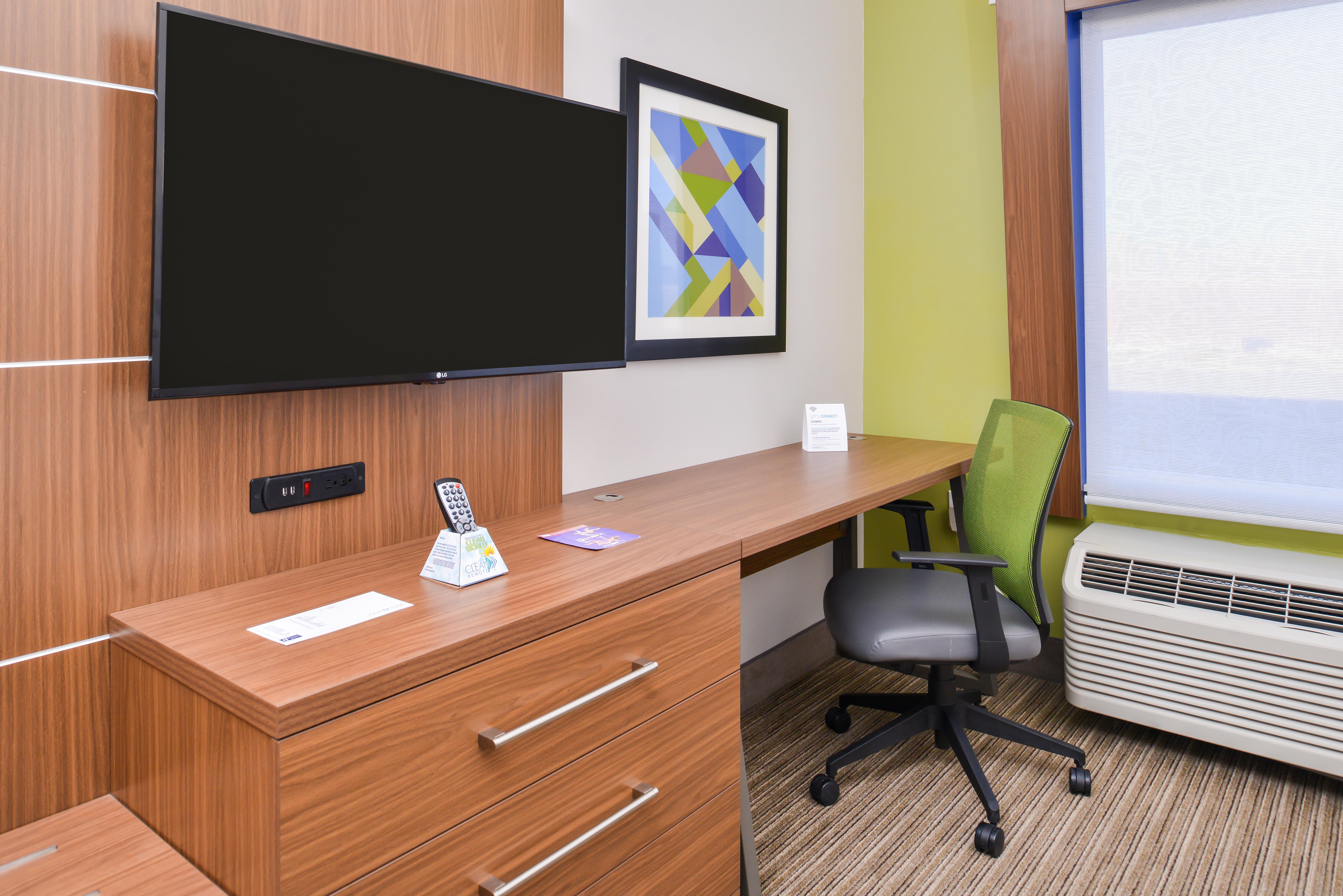 Holiday Inn Express & Suites - Van Horn By Ihg Exterior photo