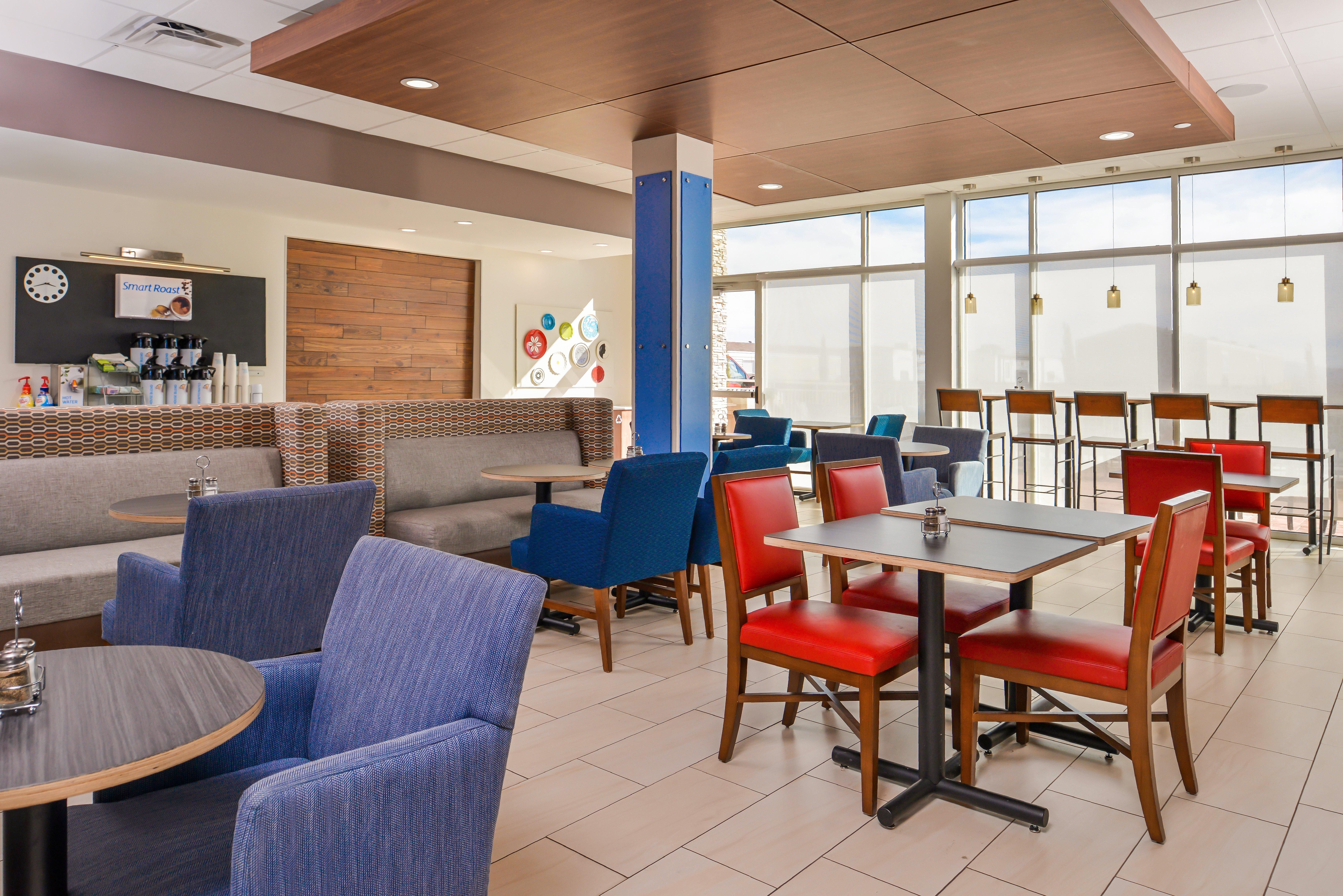 Holiday Inn Express & Suites - Van Horn By Ihg Exterior photo