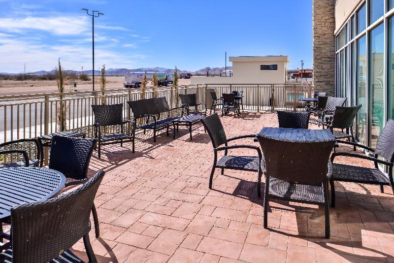 Holiday Inn Express & Suites - Van Horn By Ihg Exterior photo